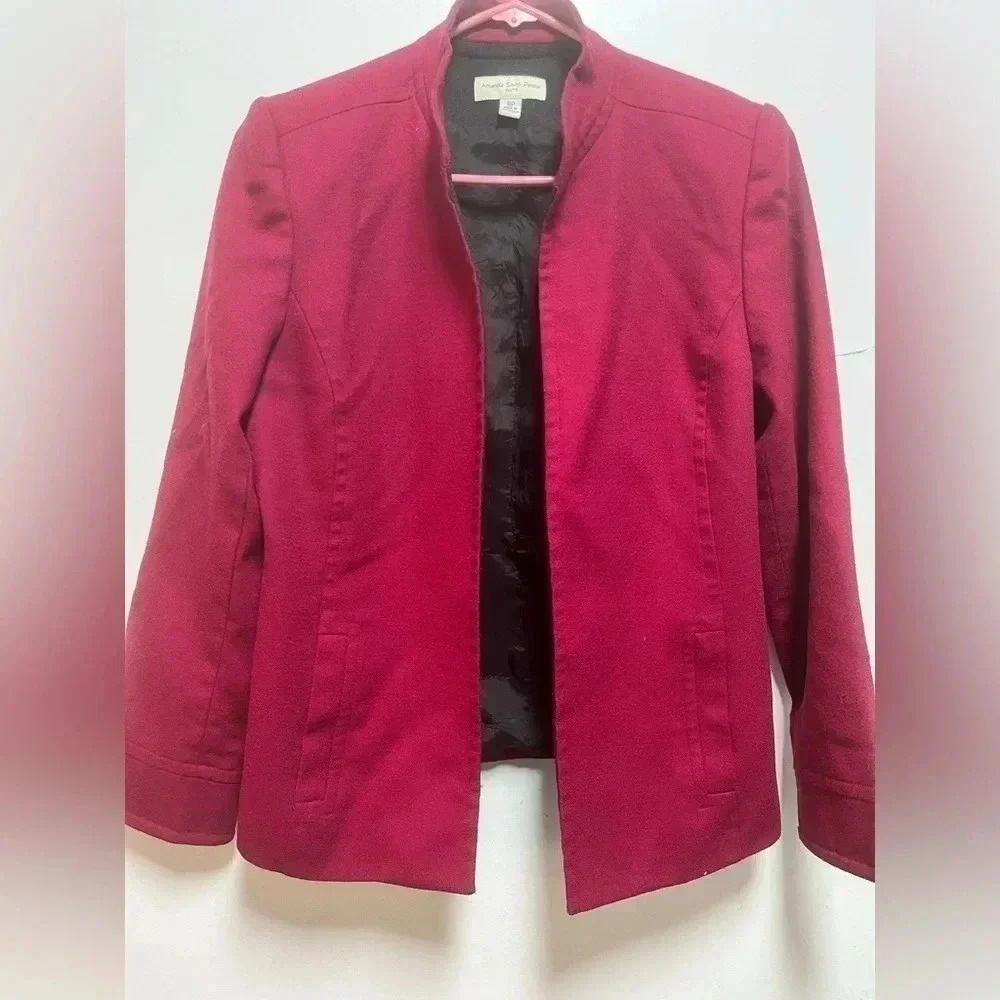 Amanda Smith Petite suit